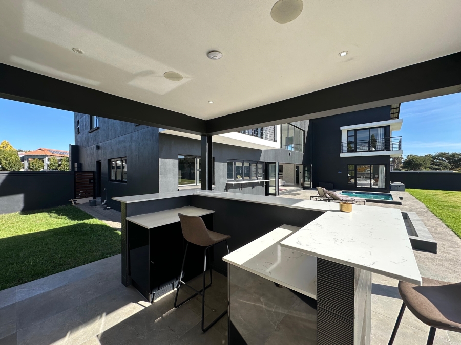 4 Bedroom Property for Sale in The Islands Estates North West
